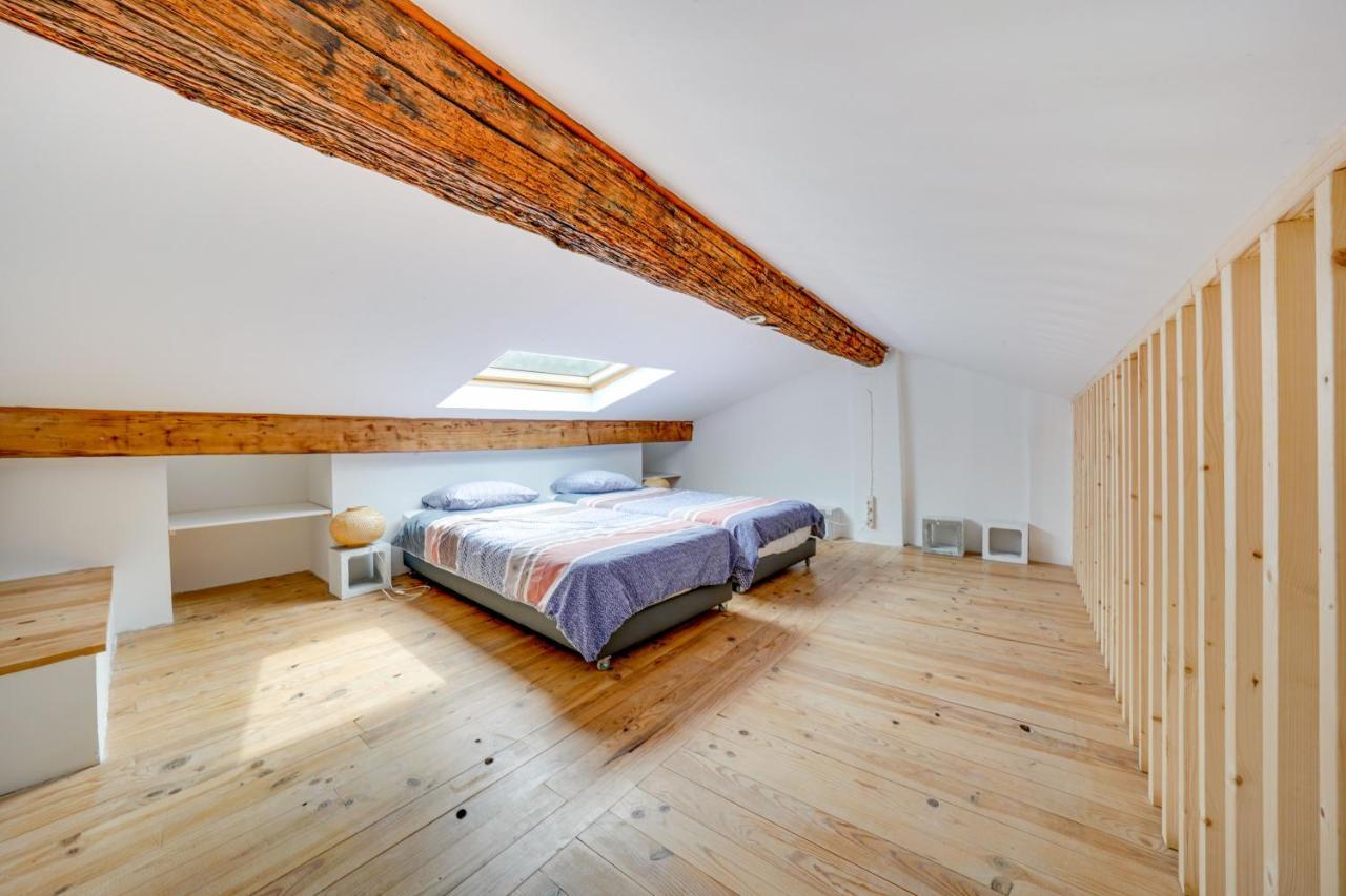 Apartment Confortable Rooftop View Avignon